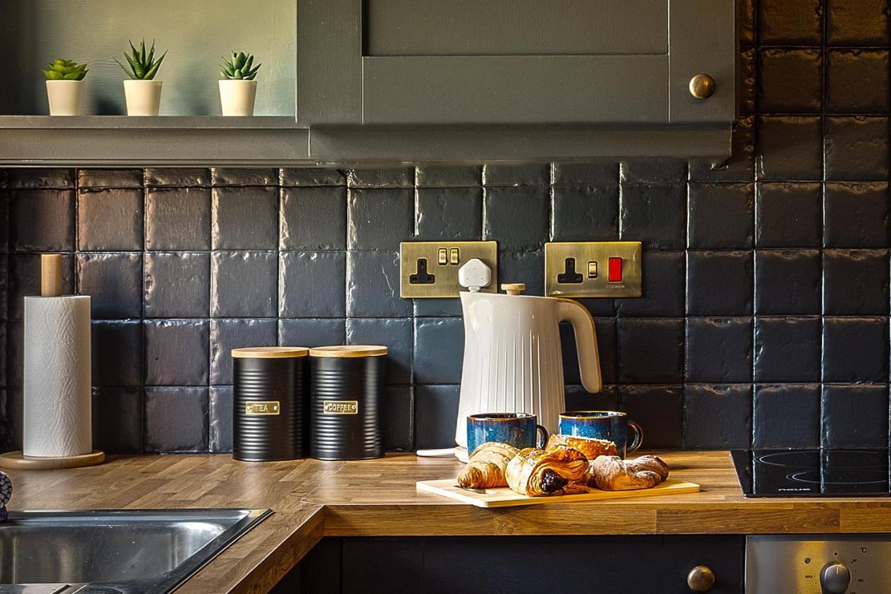 Stylish Romantic Country Escape Near Chester Christleton Extérieur photo