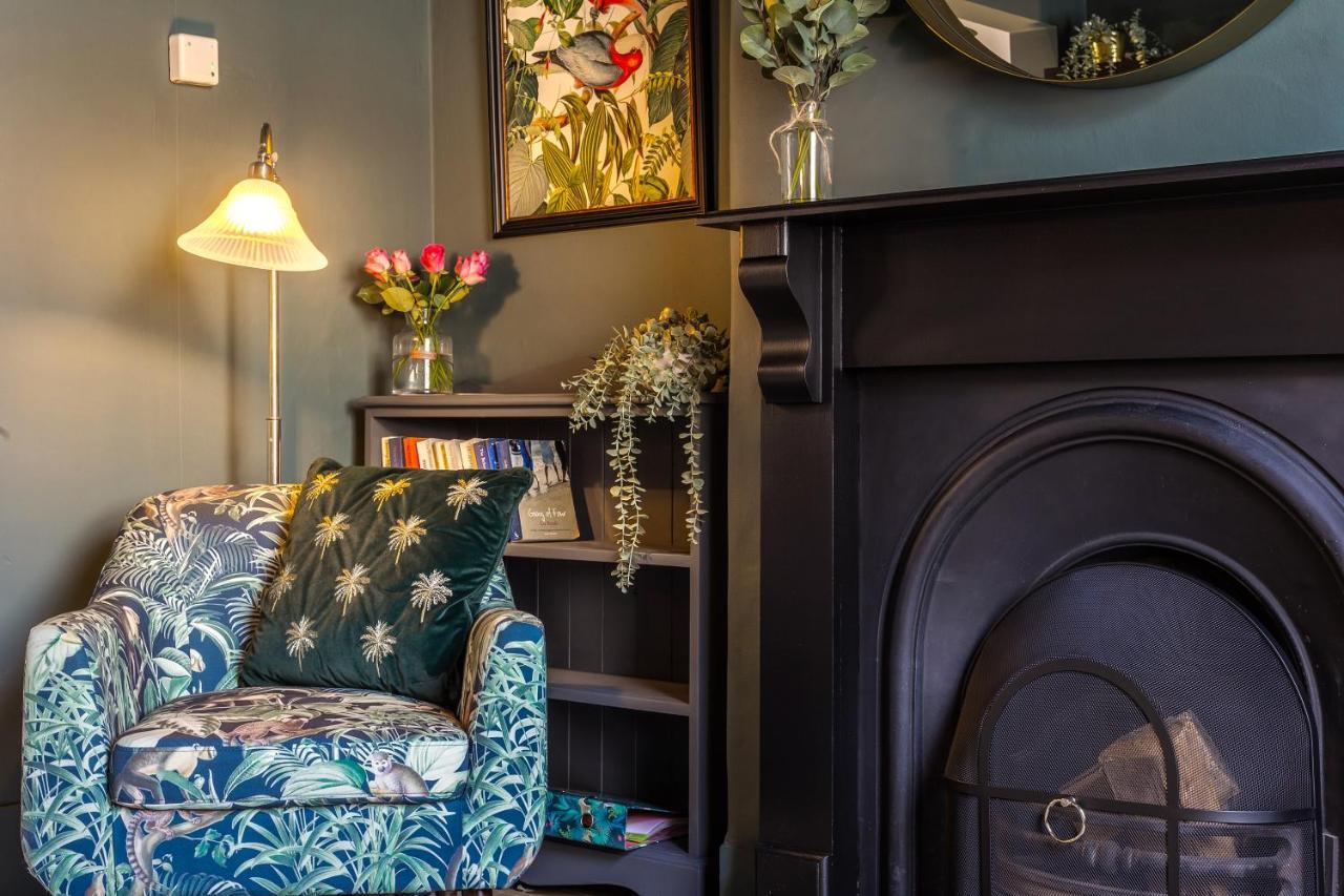 Stylish Romantic Country Escape Near Chester Christleton Extérieur photo